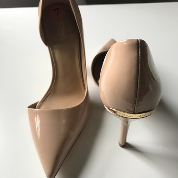 Michael Kors Patten Leather Pumps - Picture 3 of 8